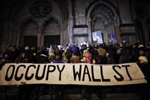 Gibanje Okupiraj napovedalo množičen protest pred ameriškim kongresom