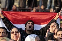Končni volilni izidi potrdili zmago Muslimanske bratovščine v Egiptu