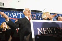 Newt Gingrich v Južni Karolini povozil Mitta Romneya