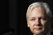 Julian Assange po novem voditelj televizijske pogovorne oddaje