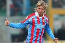 Milan podpisal z argentinskim napadalcem Maxijem Lopezom