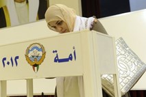 Na parlamentarnih volitvah v Kuvajtu naj bi slavila opozicija