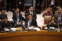 Razočaranje: Rusija in Kitajska z vetom blokirali sprejem resolucije o Siriji