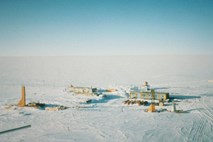 Ruski znanstveniki na ekspediciji na Antarktiki se že šest dni niso javili kolegom