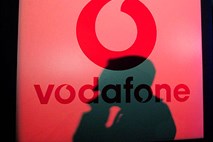 Vodafone pod pritiski EU opustil grške načrte o združevanju
