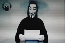 Napad Anonimnih bi lahko pokopal odvetniško pisarno, ki brani ameriške vojake
