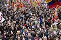 Na tisoče Špancev v 57 mestih protestira proti reformi trga dela