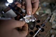 Piran: Kriminalista v okviru redne kontrole zasačila kupca in prodajalca heroina