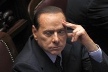 Sodišče je v primeru Mills zavrglo obtožbe proti Silviu Berlusconiju