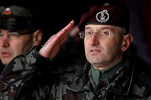 Hojs: Božič Slovensko vojsko prevzema na visoki profesionalni ravni