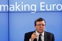 Barroso ne pričakuje odločitve o krepitvi ESM; bundestag podprl pomoč Grčiji
