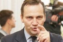 Poljski zunanji minister Radoslav Sikorski o slovenski potezi in političnih zapornikih v Belorusiji