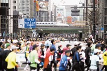 Japonska po potresu v Fukušimi predvidela tudi konec Tokia