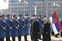 Monti na obisku v Beogradu: Srbija si je zaslužila status kandidatke za EU