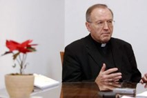 Anton Stres o tem, da Vatikan ni nobena finančna velesila
