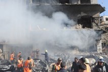Damask stresli siloviti eksploziji, tarči obveščevalna služba in policija