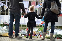 Tri preživele deklice avtobusne nesreče v Švici izven smrtne nevarnosti
