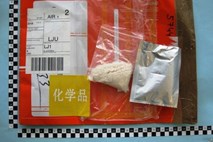 Cariniki prestregli več pošiljk narkotikov, iz Kitajske na Slovenijo