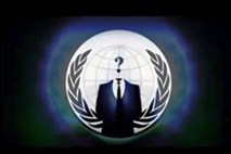 Britansko ministrstvo napovedalo strog nadzor spleta, Anonimni so jih zrušili