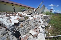 Silovit potres v Acehu terjal pet življenj, več žrtev umrlo zaradi šoka