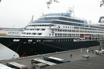 V Koper spet velike turistične ladje