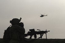 V Afganistanu strmoglavil helikopter Nata
