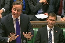 Cameron vztraja: Minister za kulturo v stikih z Murdochom ni narobe ravnal