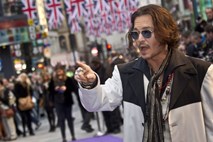 Depp: ''Ko sem igral Willyja Wonko, sem si predstavljal Busha … zelo zadetega''