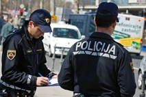 Policijski sindikat Slovenije še ni vložil tožbe zaradi neizplačila regresa