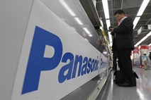 Panasonic zaradi močnega jena in naravnih katastrof z rekordno izgubo
