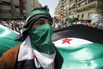 Opazovalci ZN v Siriji: Sami ne moremo ustaviti nasilja