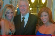 Bill Clinton v družbi porno igralk