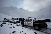 V perujskih gorah izginil helikopter, ki je prevažal južnokorejske poslovneže