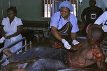 Na severu Nigerije v valu nasilja skoraj sto mrtvih