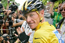 Armstrong vrača udarec: Kje so dokazi?