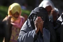 28-letna "bela sestra" usposablja islamske teroristke v Somaliji
