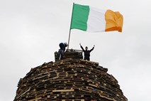 Revizija: Irska se je izognila recesiji, gospodarstvo celo raste