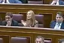 Španska koalicijska poslanka v parlamentu vzklikala, naj vsi "od***ejo"