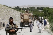 Na vzhodu Afganistana ubiti trije Natovi vojaki