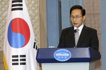 Južnokorejski predsednik se je opravičil zaradi korupcijskih škandalov