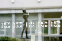 RTV Slovenija v več letih fiktivnega dela novinarki izplačala 23 tisoč evrov