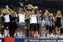Milan moral priznat premoč Juventusu, ogorčeni navijači zahtevajo nakup zvezdnikov