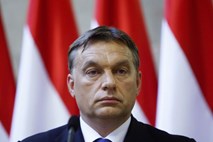 Orban: Madžarska potrebuje mednarodno finančno pomoč, a ne pod danimi pogoji