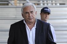Strauss-Kahn po ločitvi že z novim dekletom