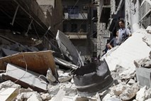 Rešitev spora je "samo v Siriji in znotraj sirske družine"
