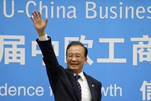 Kitajski premier Wen Jiabao pozval EU h končanju embarga na orožje