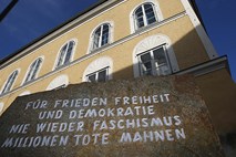 Načrti, kaj storiti s Hitlerjevo rojstno hišo, delijo Avstrijce