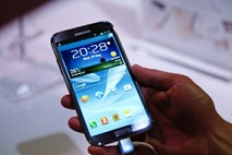 LG Samsungu vrača udarec in ga toži zaradi domnevne kraje patentov