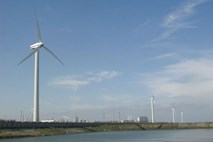 Postavljena prva vetrna elektrarna v Sloveniji