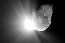 Komet, ki obeta opazovanje s prostim očesom